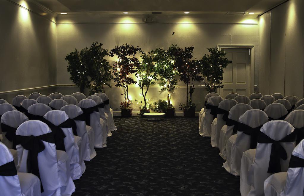 Springfield Hotel And Suites Кингсленд Экстерьер фото